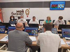 20 июля с.г. на базе ставропольского Центра поддержки экспорта состоялась встреча представителей органов власти Ставропольского края с руководителем отделения Посольства Республики Беларусь в Российской Федерации в г. Ростове-на-Дону Д. Тимохиным.